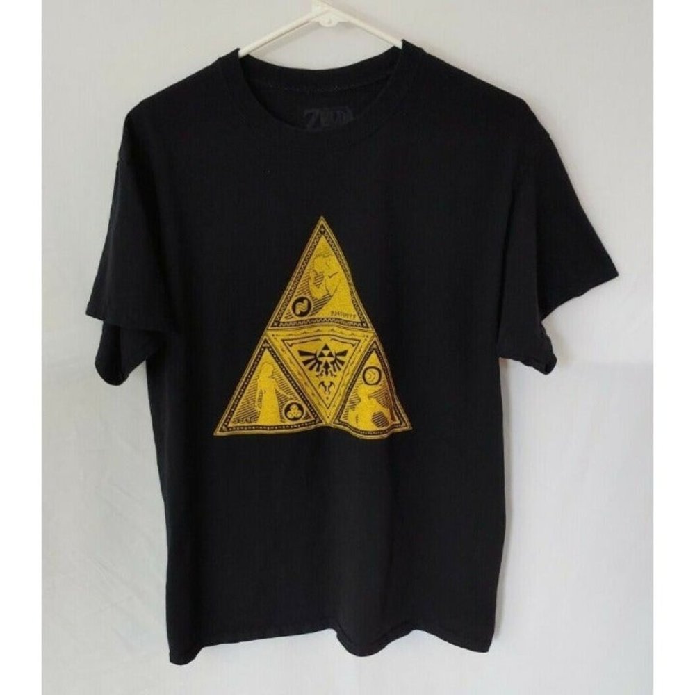 The Legend of Zelda Triforce T-Shirt Men's Size Large Black and Gold Zelda Shirt